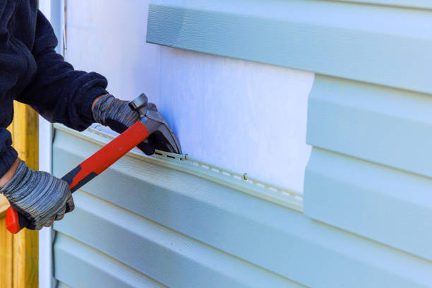 Reliable Siding Contractor contractor in Louisville, IL by Creative Siding